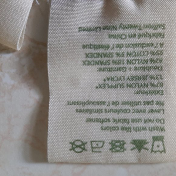 Omberry  White Tank Top Yogawear Open Back Small - Picture 6 of 9